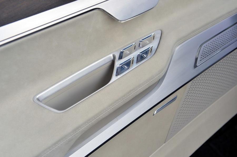 Детали интерьера Audi Prologue Concept 2014 года  (фото 57 из 63)